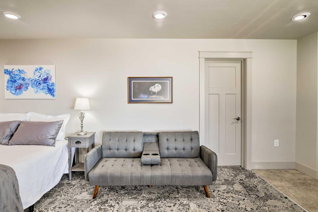 Anchorage Getaway With Mtn Views Less Than 5 Mi To Zoo! Exteriör bild